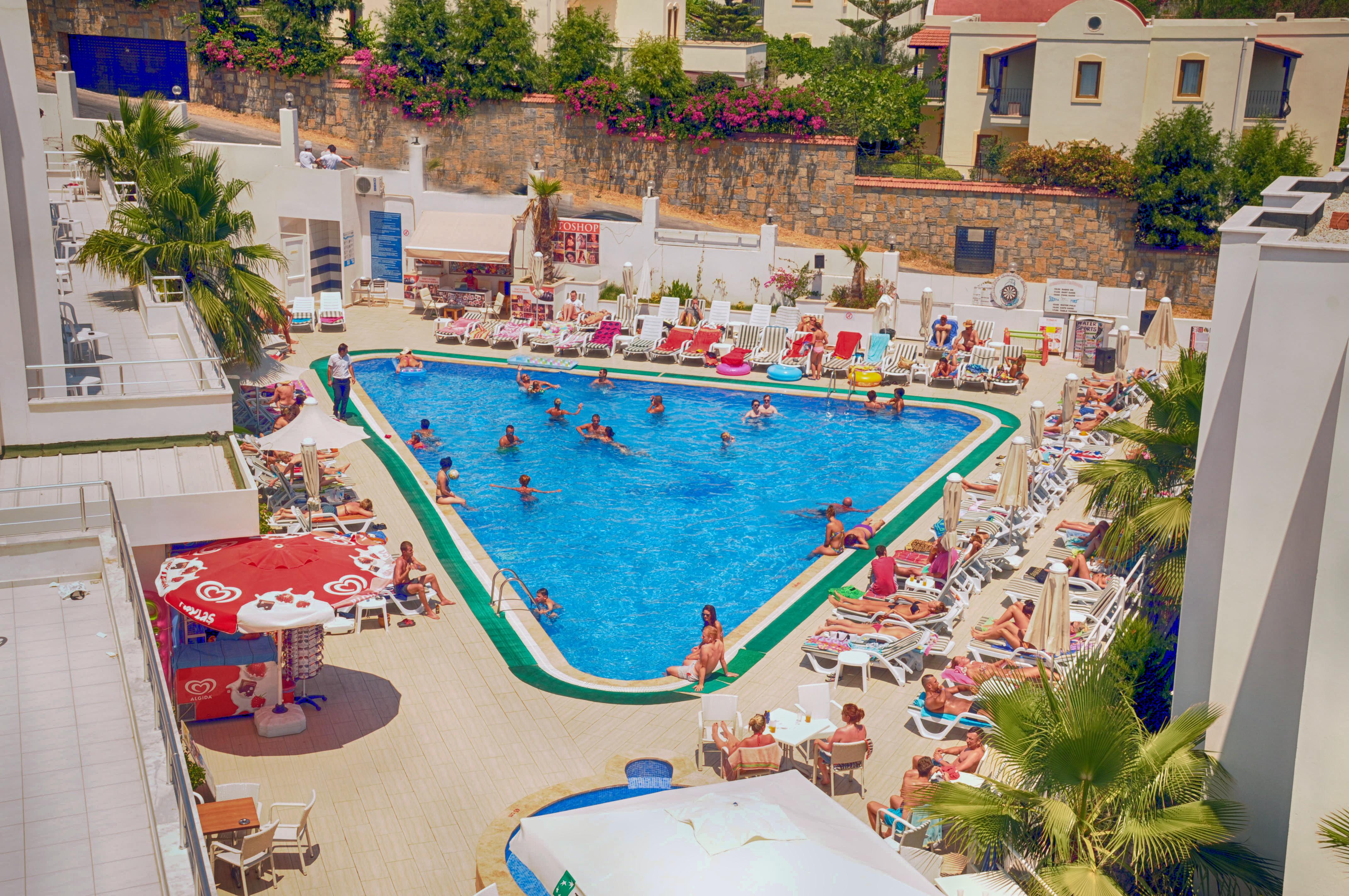 Club Shark Hotel Gümbet Eksteriør billede