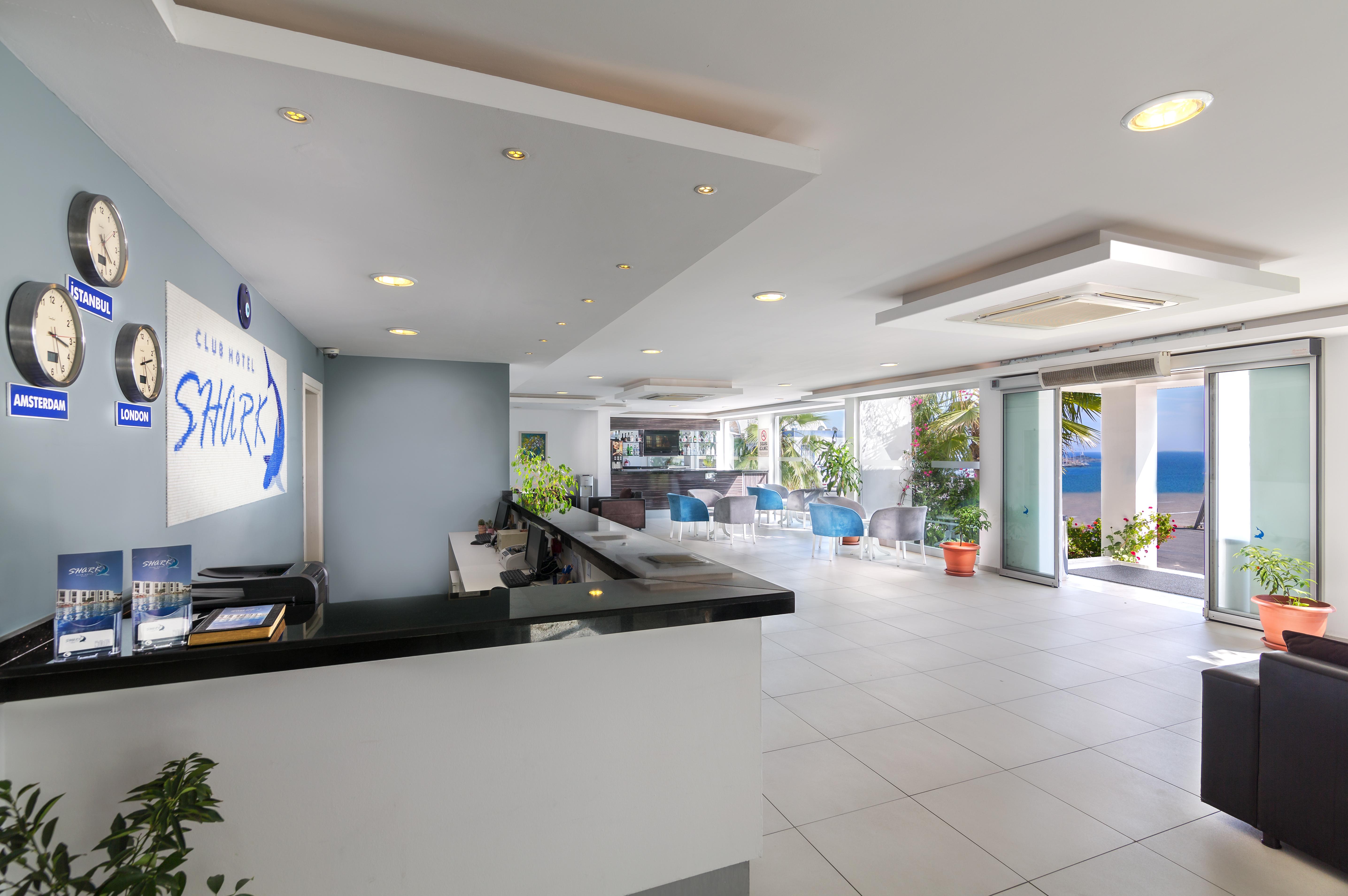 Club Shark Hotel Gümbet Eksteriør billede