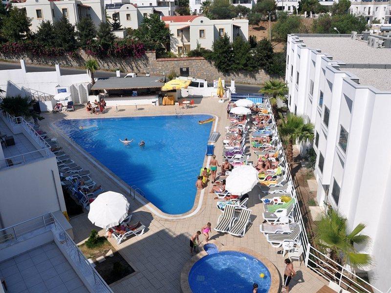 Club Shark Hotel Gümbet Eksteriør billede