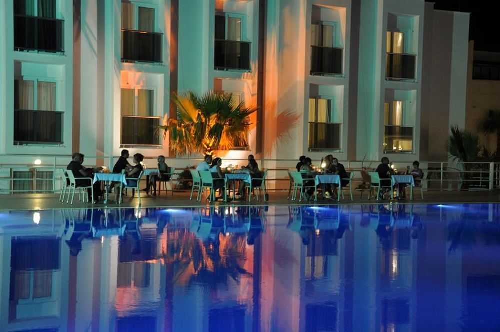 Club Shark Hotel Gümbet Eksteriør billede